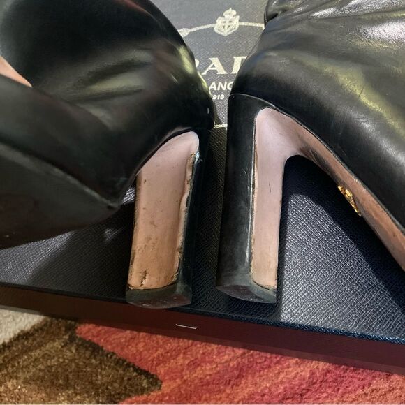 Prada Made in Italy Black Leather Knee-High Boots Size 39 Heeled - Picture 3 of 12